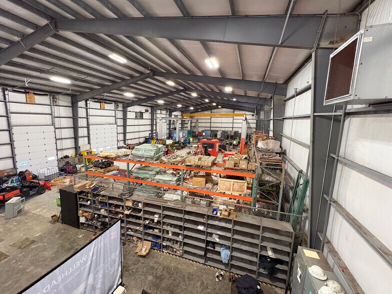 More Photos Of 100 Beta Dr, Canonsburg Warehouse For Lease