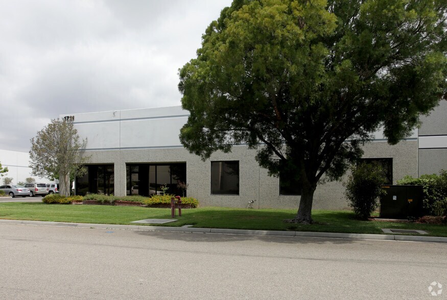 More Photos Of 1711 Jenks Dr, Corona Warehouse For Lease
