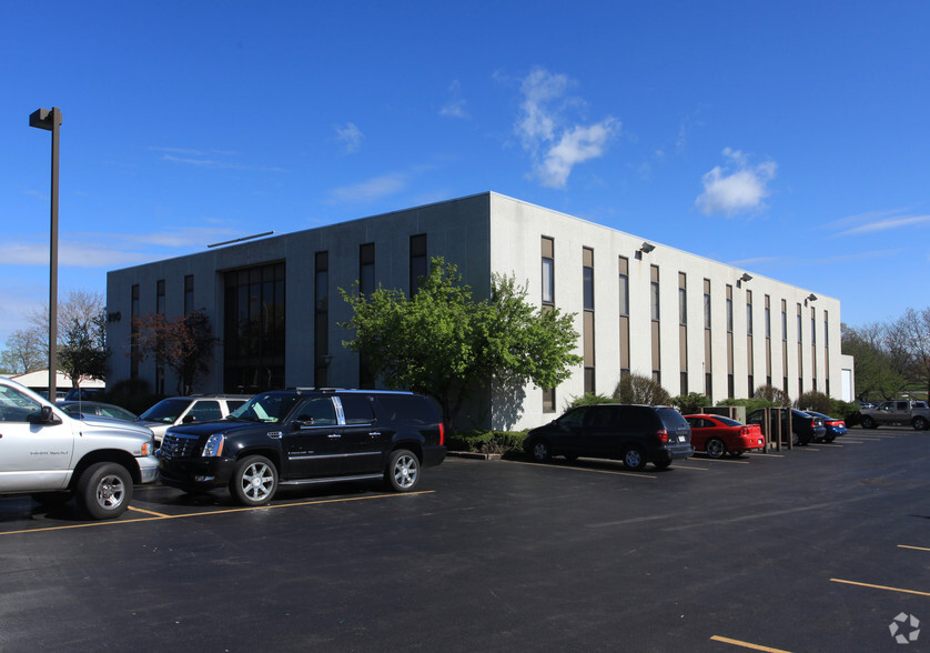 Primary Photo Of 890 7th North St, Liverpool Office For Lease