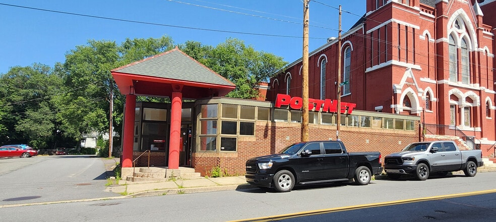 More Photos Of 210-212 N Main St, Scranton Office For Sale
