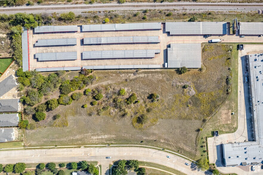 More Photos Of 5601 Basswood Blvd, Fort Worth Land For Sale