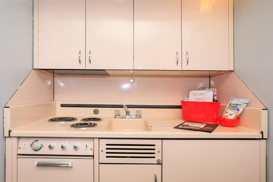 More Photos Of 320 N 22nd St, Omaha Apartments For Sale