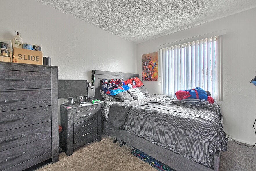 More Photos Of 275-299 Monte Vista St, La Habra Apartments For Sale