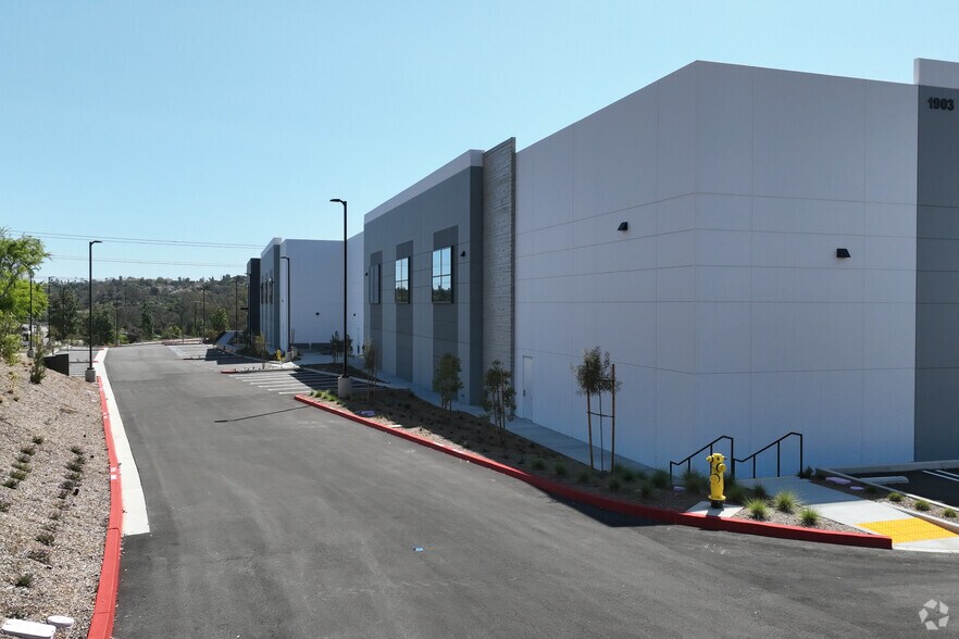 More Photos Of 1903 Citracado Pky, Escondido Manufacturing For Sale