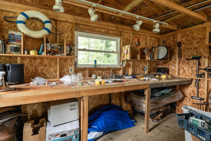 More Photos Of 229 E Lake Emily Rd, Crystal Falls Trailer Camper Park For Sale