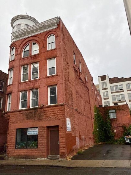 More Photos Of 49 Cannon St, Bridgeport Medical For Sale