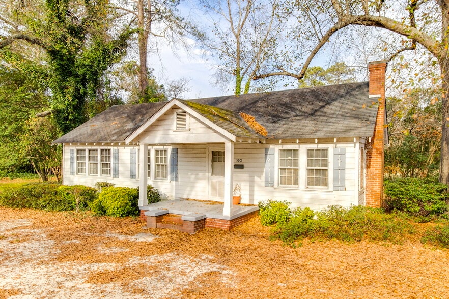 More Photos Of 5601 N Main St, Columbia Office For Sale