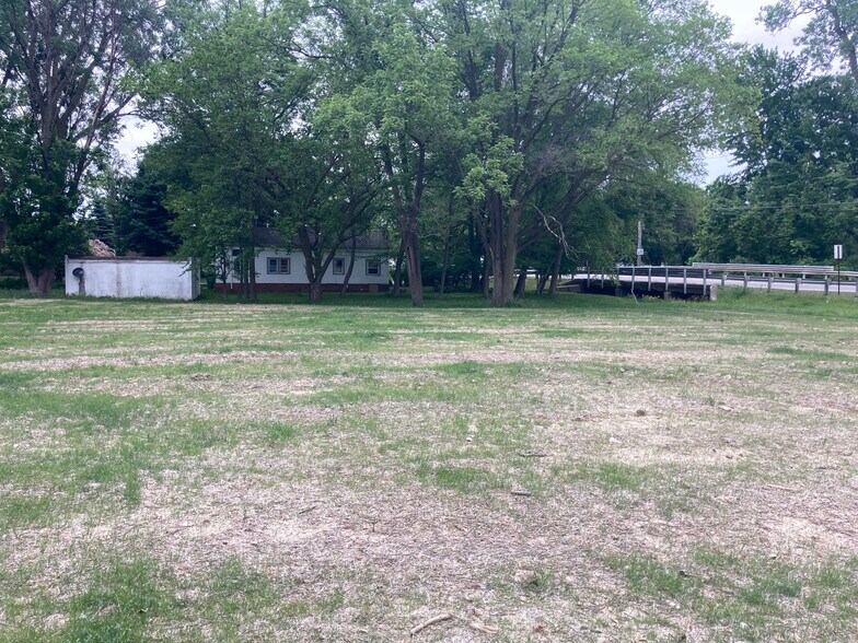 More Photos Of 35783 Lake Shore Blvd, Eastlake Land For Sale