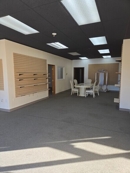 More Photos Of 4184 Seneca St, West Seneca Storefront Retail Office For Lease