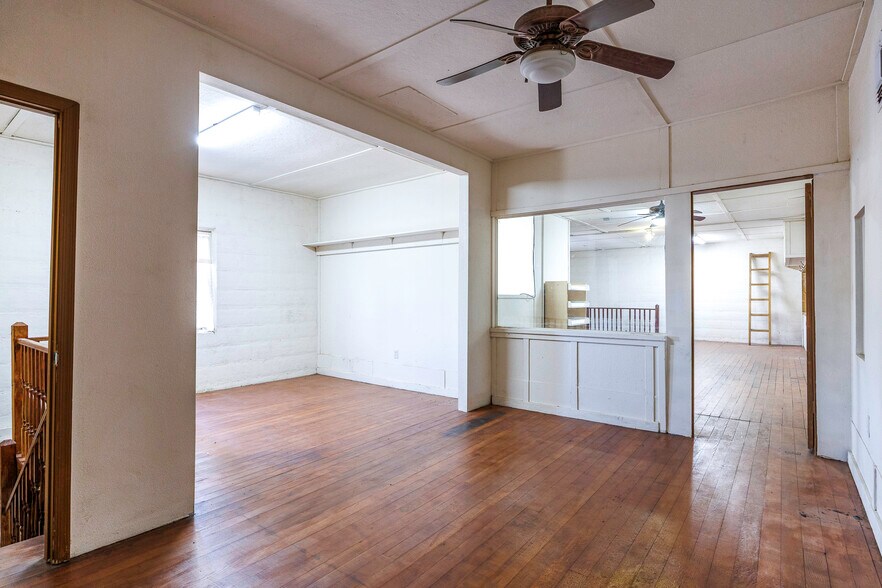 More Photos Of 403 N Florence St, Casa Grande Restaurant For Lease