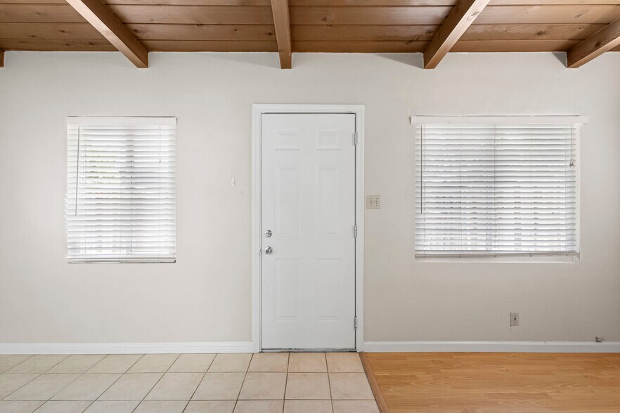 More Photos Of 310 Gladys Ave, Mountain View Apartments For Sale