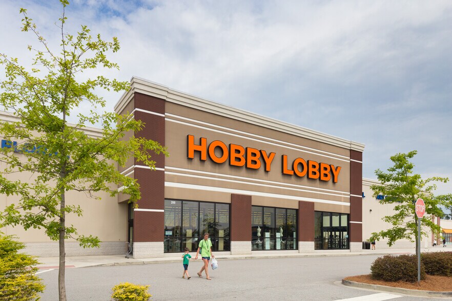 More Photos Of 201 Tanger Outlets Blvd, Pooler General Retail For Lease