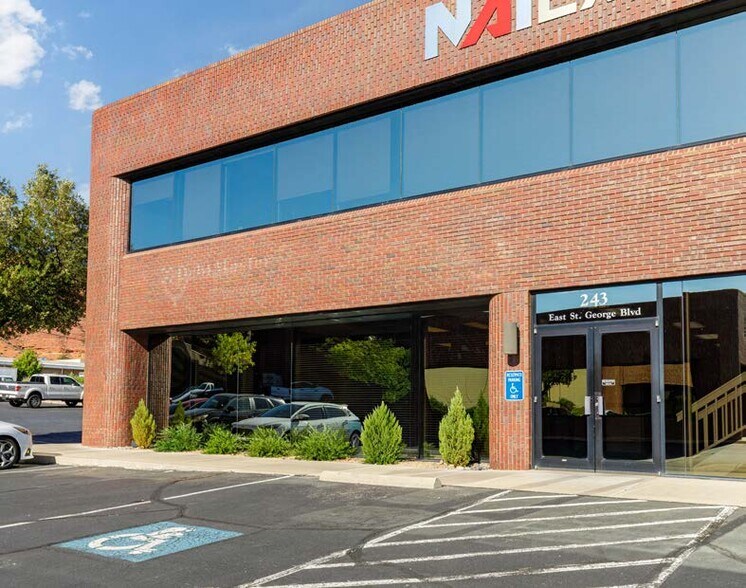More Photos Of 243 E St George Blvd, St George Office For Lease
