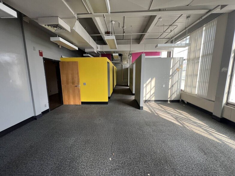 More Photos Of 100 Barber Ave, Worcester Office For Sale