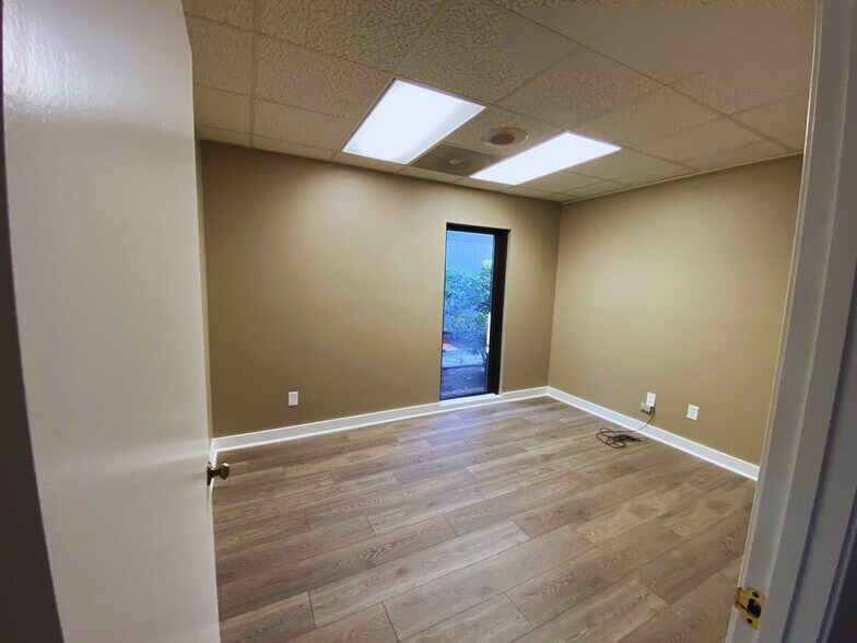 More Photos Of 1100 Logger Ct, Raleigh Office For Lease