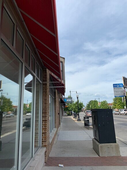 More Photos Of 4801-4821 W Irving Park Rd, Chicago Storefront Retail Office For Lease