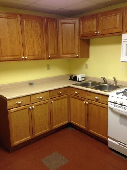 More Photos Of 130 E O'Hara St, Mc Donald Freestanding For Sale