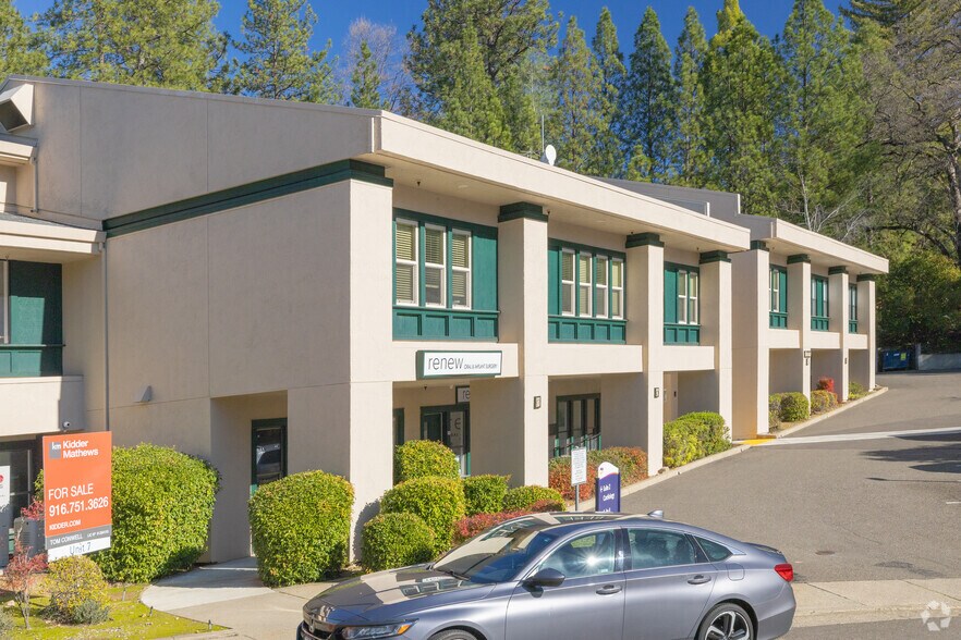 More Photos Of 1004 Fowler Way, Placerville Medical For Sale