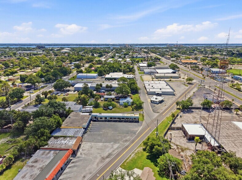 More Photos Of 1122 Lake Dr, Cocoa Storefront Retail Office For Sale
