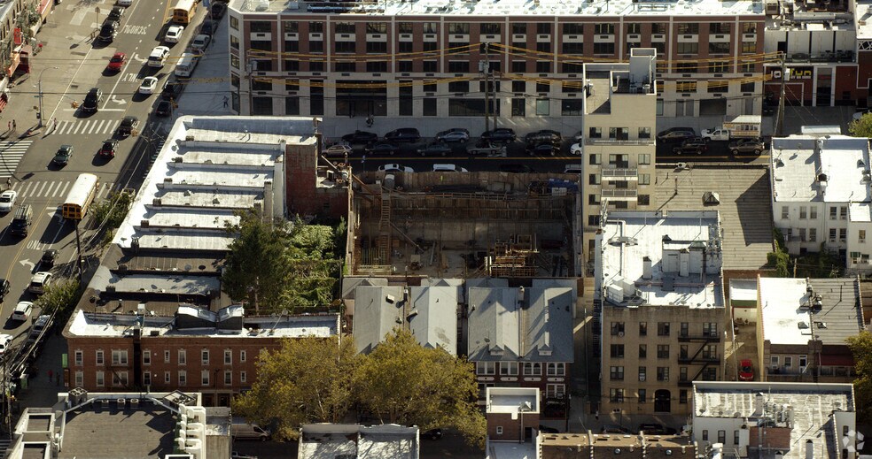 More Photos Of 943 60th St, Brooklyn Apartments For Sale