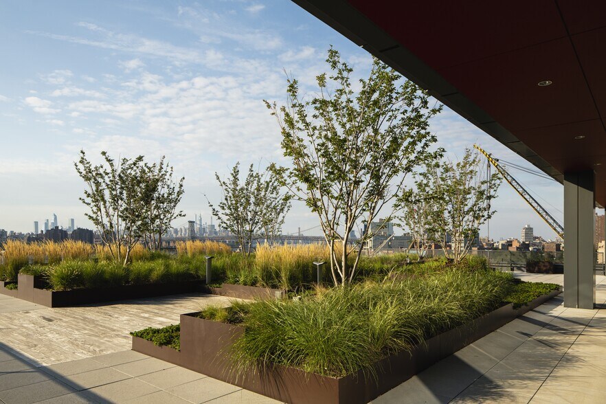 More Photos Of 63 Flushing Ave, Brooklyn Office For Lease