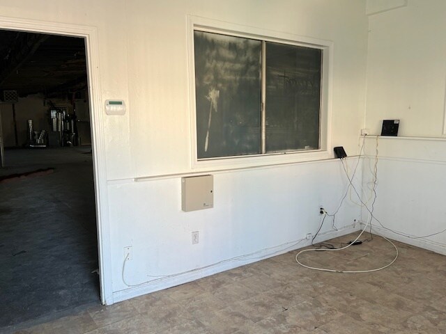 More Photos Of 1724 W 2nd St, Santa Ana Warehouse For Sale