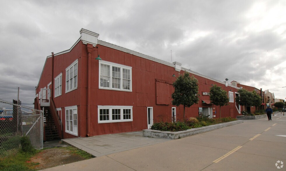 More Photos Of 711 Cannery Row, Monterey General Retail For Lease