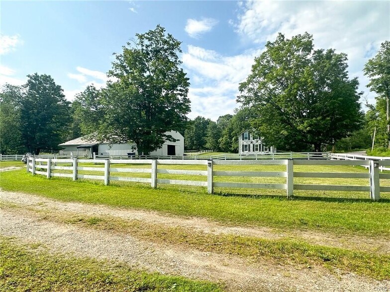 More Photos Of 185 Dairy Hill Rd, Little Falls Specialty For Sale