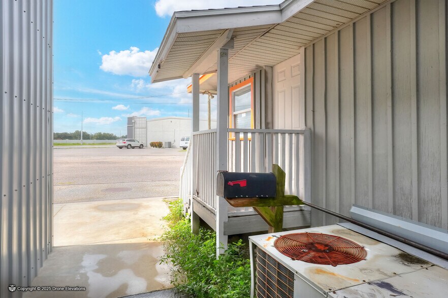 More Photos Of 1517 US 17, Eagle Lake Warehouse For Lease