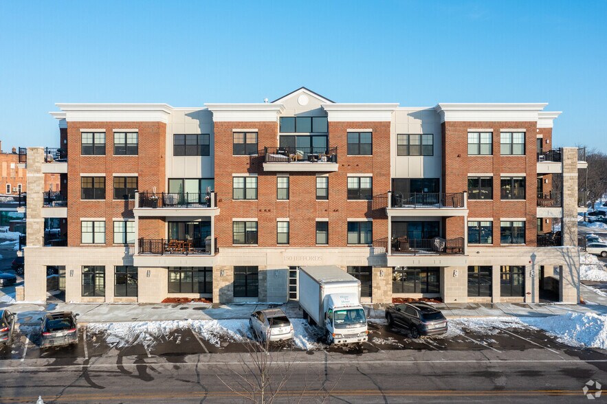 More Photos Of 150 Jeffords, Dexter Apartments For Lease