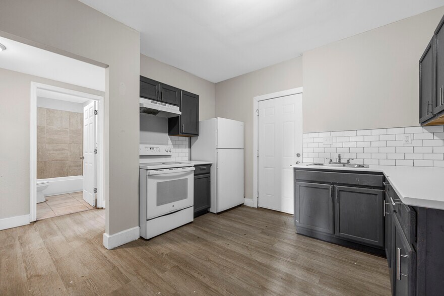 More Photos Of 5437-5445 Page Blvd, Saint Louis Apartments For Sale