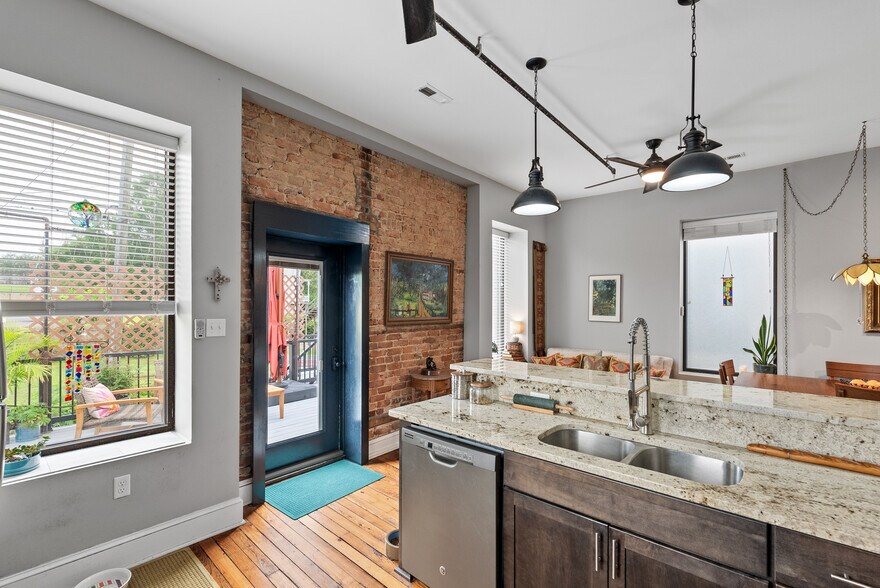 More Photos Of 215 W 3rd St, Farmville General Retail For Sale