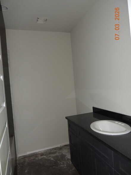 More Photos Of 103 Summer Pl, Huntsville Apartments For Sale