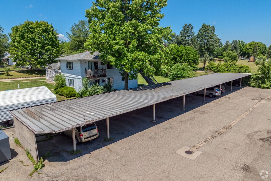 More Photos Of 4037 S Rose St, Kalamazoo Apartments For Sale