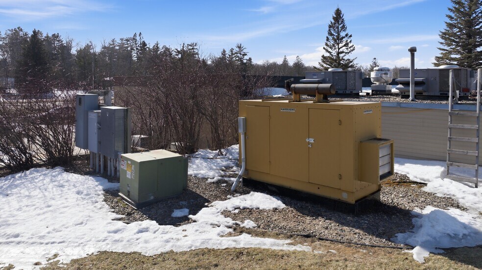 More Photos Of 16730 US 2, Bagley Freestanding For Sale