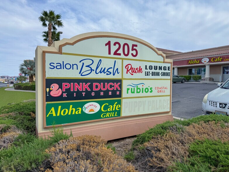 More Photos Of 1205 W Sunset Rd, Henderson Unknown For Lease
