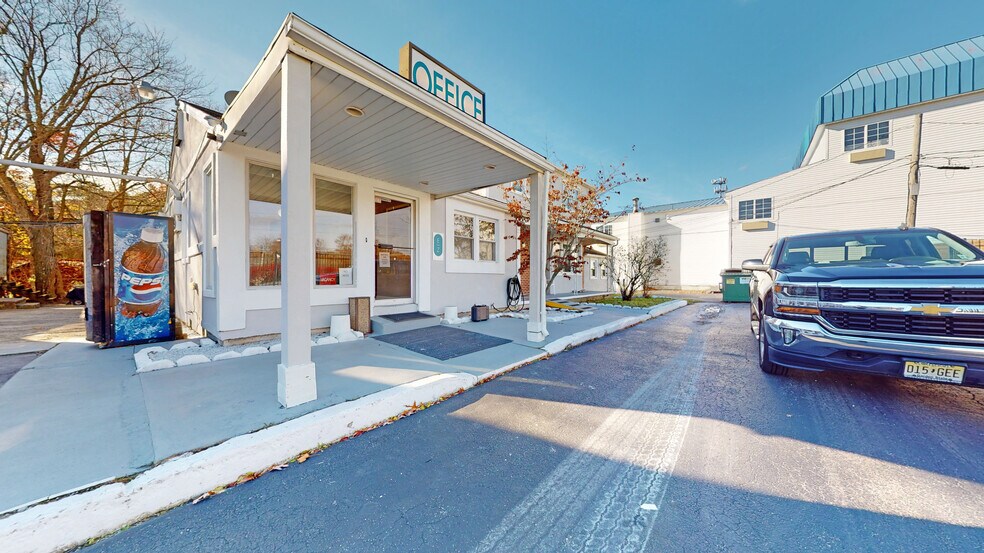 More Photos Of 930 White Horse Pike, Absecon Hotel For Sale