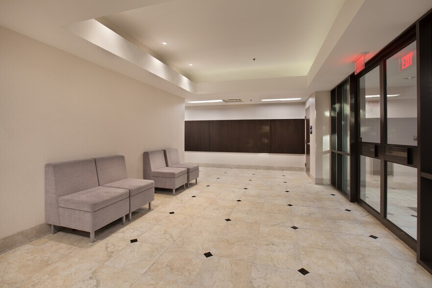 More Photos Of 3620 Joseph Siewick Dr, Fairfax Unknown For Lease