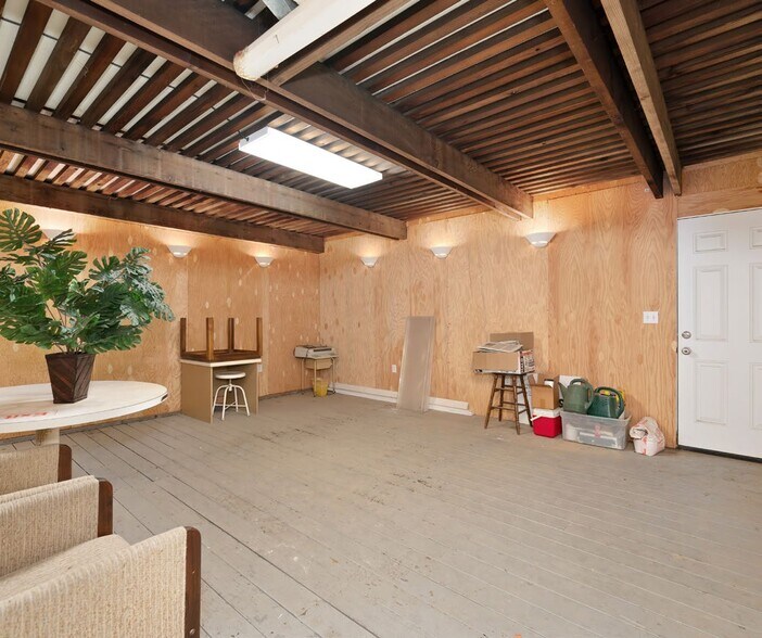 More Photos Of , Dixon Industrial For Sale