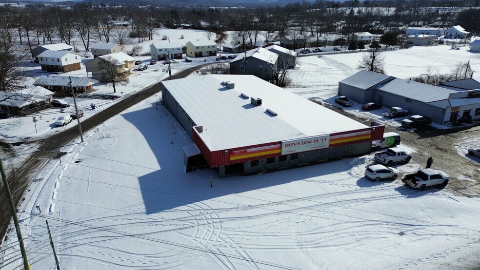 More Photos Of 310 Richmond Rd N, Berea Storefront For Sale