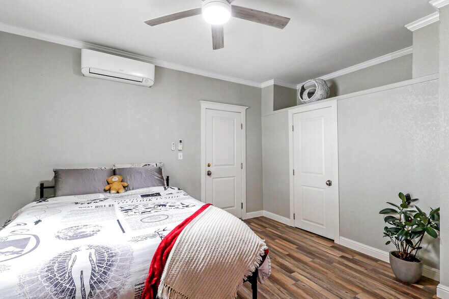 More Photos Of 517 13th St, Sacramento Multifamily For Sale