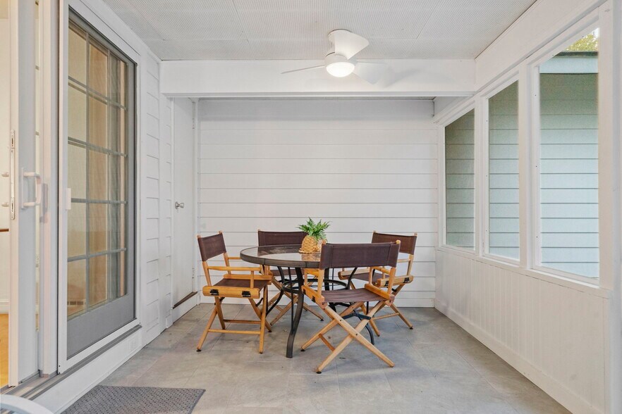 More Photos Of 6 Arbor Dr, Glens Falls Office For Sale