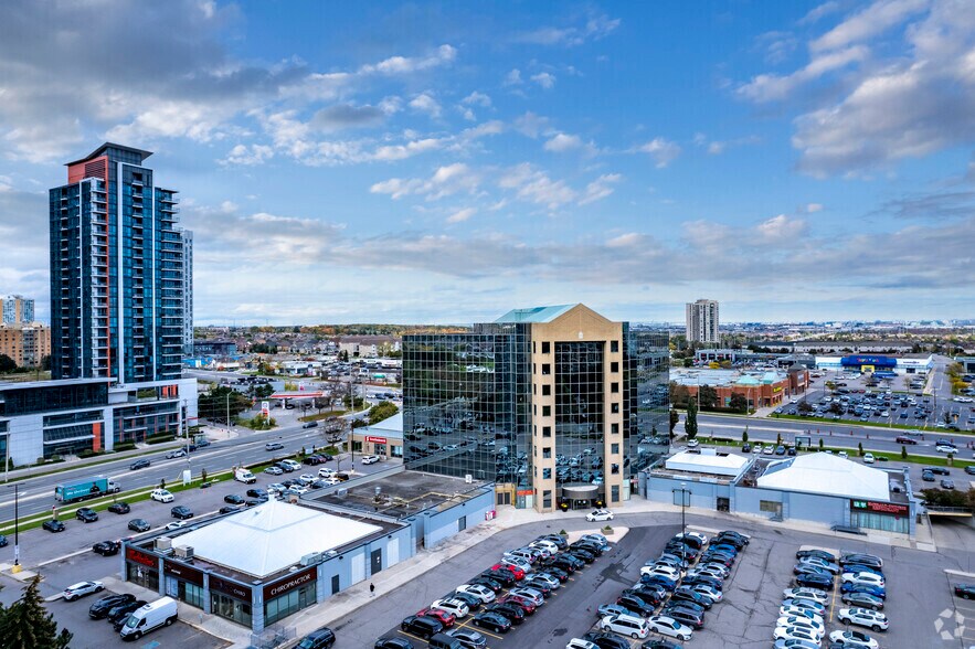 More Photos Of 30 Eglinton Ave W, Mississauga Office For Lease