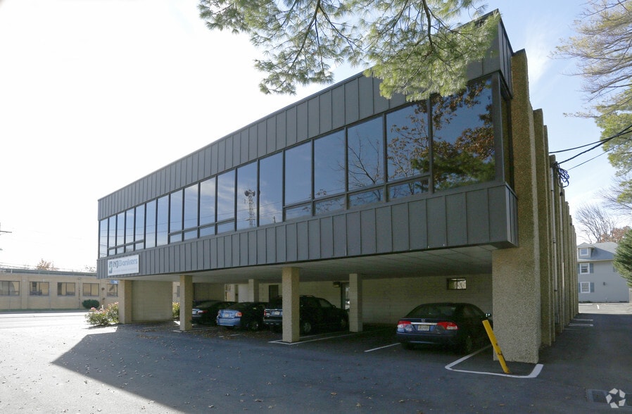 More Photos Of 411 North Ave, Cranford Office For Lease