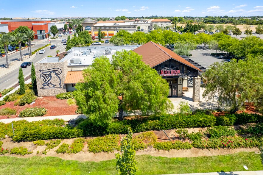 More Photos Of 2355 Sand Creek Rd, Brentwood Restaurant For Sale