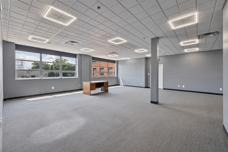 More Photos Of 65 Ramapo Valley Rd, Mahwah Unknown For Lease