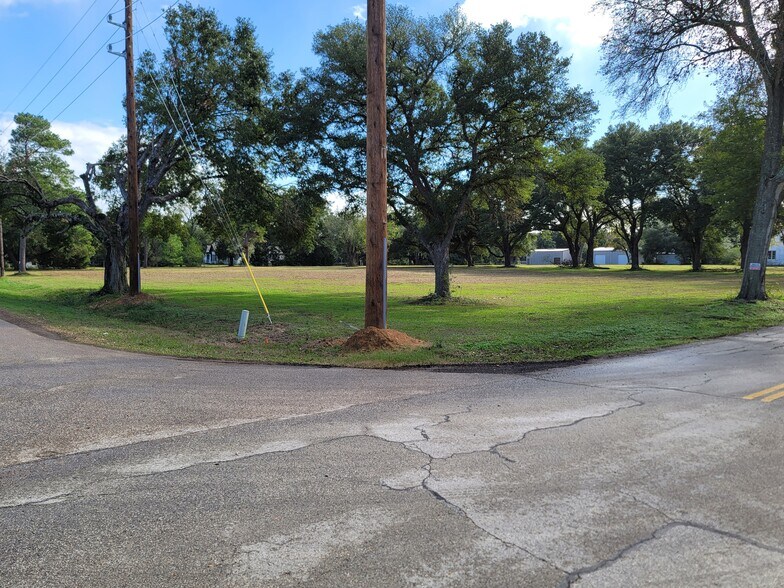 Primary Photo Of 21100 Rosehill Church rd. @ Burkhardt, Tomball Land For Sale