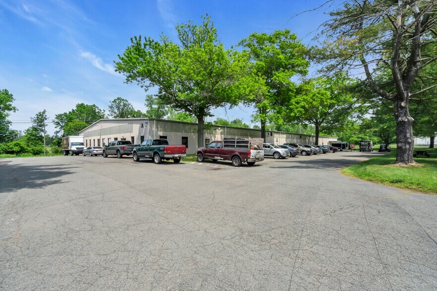 More Photos Of 55 Route 31 S, Pennington Unknown For Lease