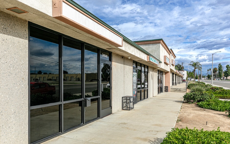 More Photos Of 24630-24688 Redlands Blvd, Loma Linda Storefront For Sale