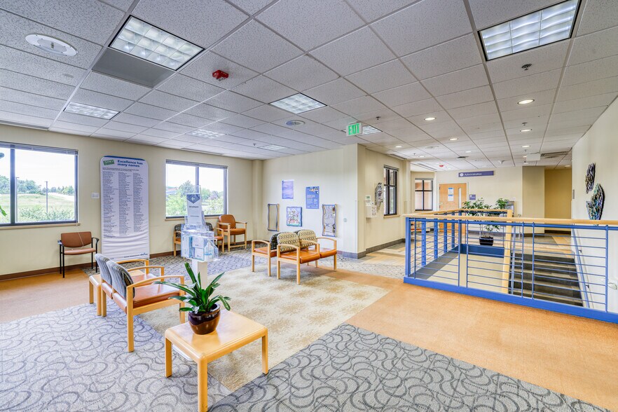 More Photos Of 10168 Parkglenn Way, Parker Medical For Sale